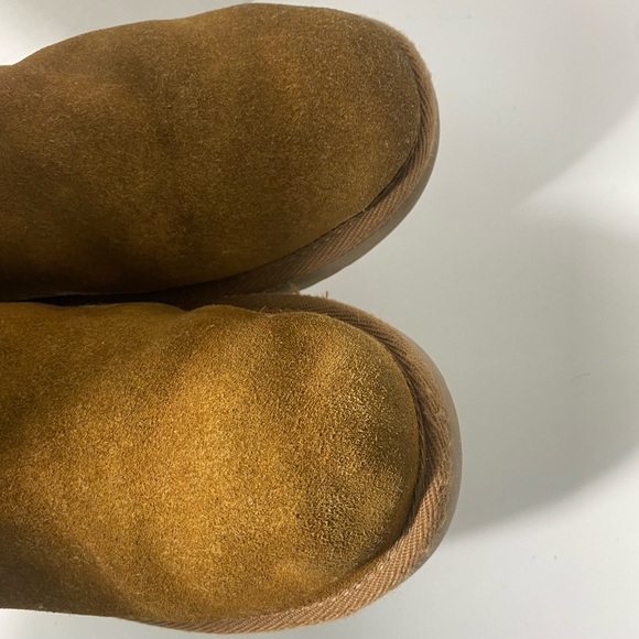 Koolaburra by UGG Victoria Short Boot Cognac Kids Size 5 - Picture 5 of 11